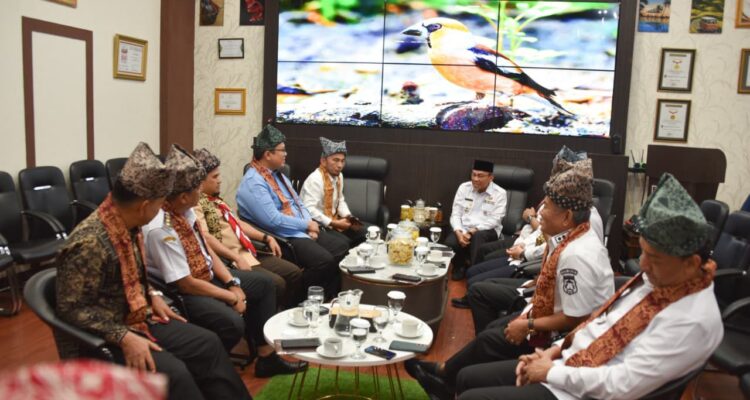 pemko-padang-tuan-rumah-pertemuan-perdana-wakil-kepala-daerah-se-sumbar