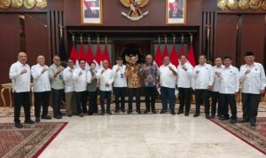 menko-polkam-ajak-pwi-berkontribusi-membangun-suasana-yang-teduh menko-polkam-ajak-pwi-berkontribusi-membangun-suasana-yang-teduh