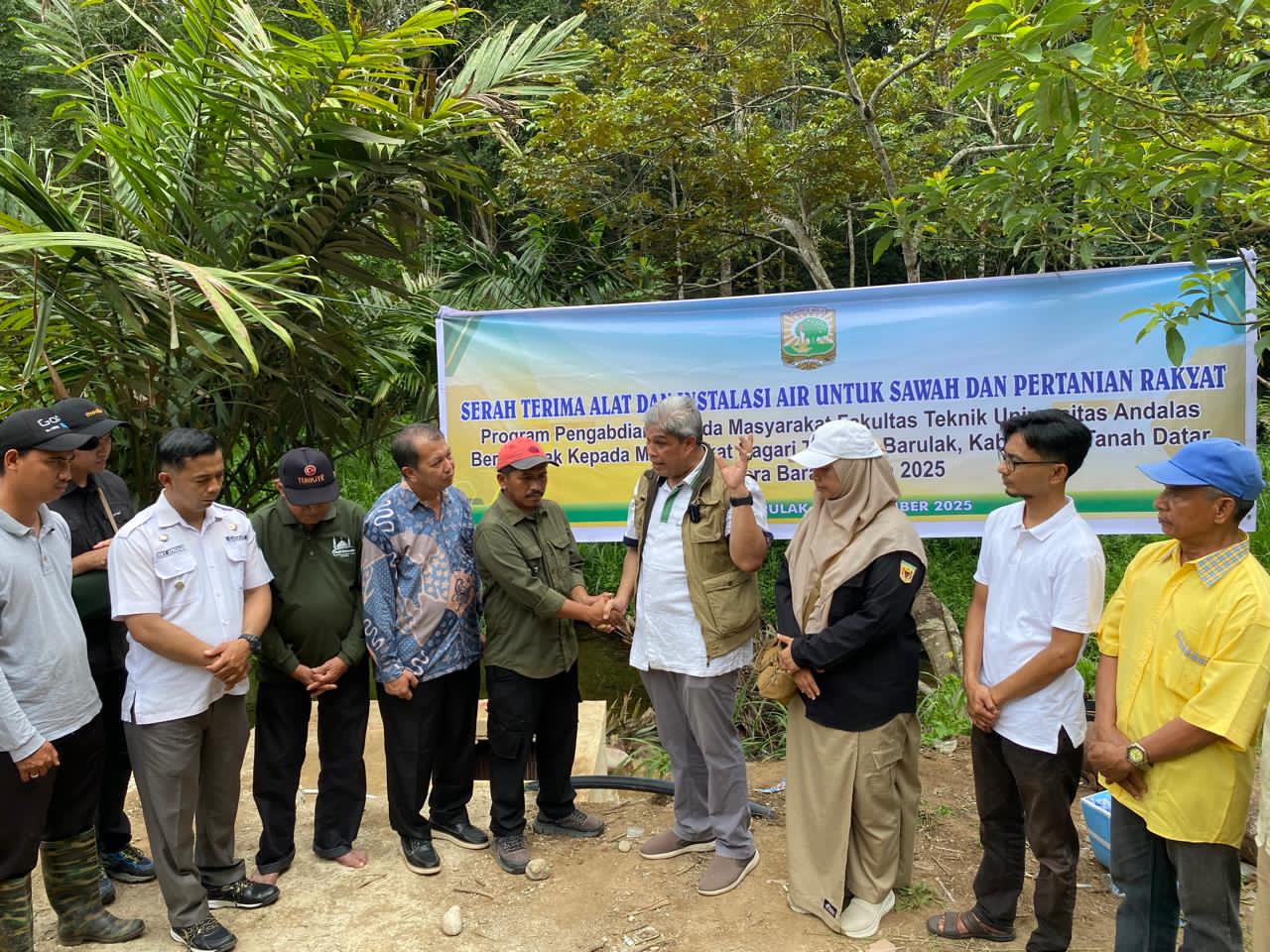 fakultas-teknik-unand-serah-terima-rancangan-dan-prototipe-instalasi-sistem-pump-tenaga-surya