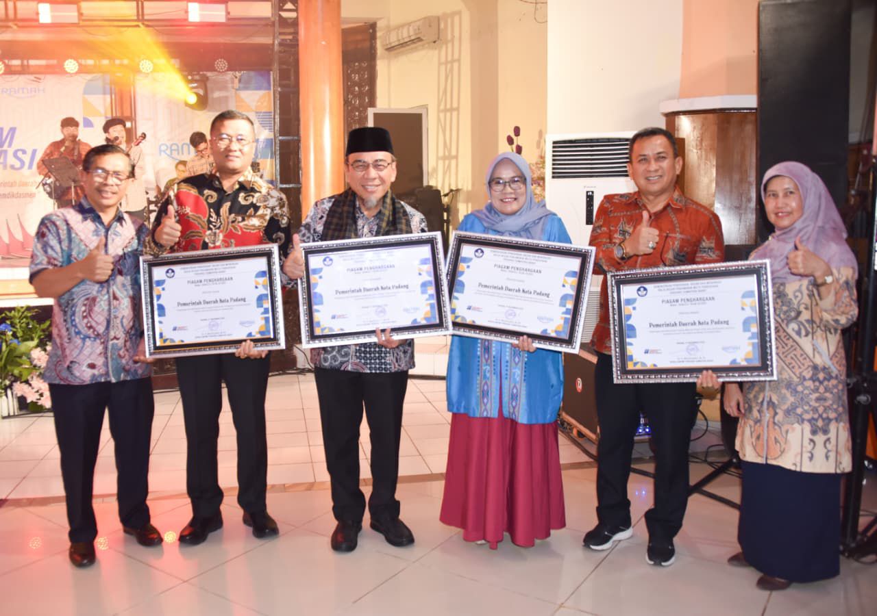 bbpmp-sumbar-apresiasi-pemko-padang-4-penghargaan-bidang-pendidikan