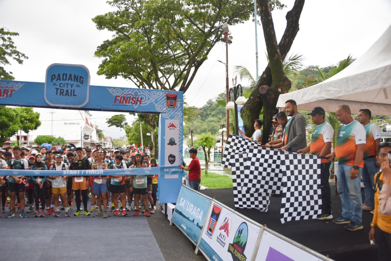 walikota-padang-peserta-padang-city-trail-2025