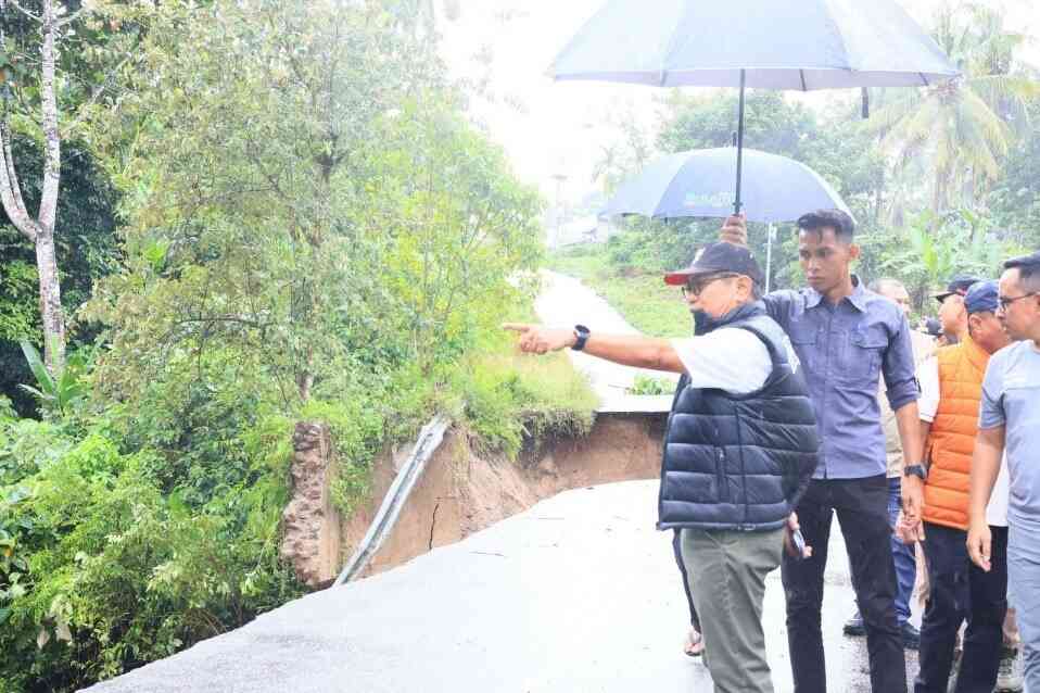 banjir,-longsor-dan-pohon-tumbang-landa-padang-pariaman