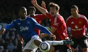 mu-dipermalukan-everton-yang-main-10-pemain,-pelatih-mu-sampai-frustasi akui-timnya-layak-kalah