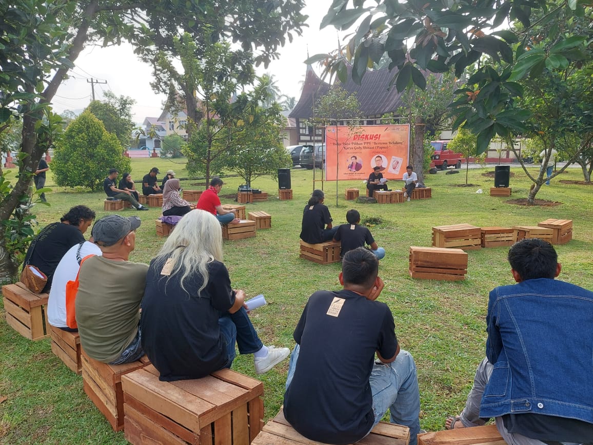 dimulai-malam-ini,-pertunjukan-dan-diskusi-warnai-payakumbuh-poetry-festival-2025