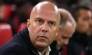 arne-slot-di-ujung-tanduk,-liverpool-disebut-incar-luis-enrique-sebagai-pengganti arne-slot-di-ujung-tanduk,-liverpool-disebut-incar-luis-enrique-sebagai-pengganti