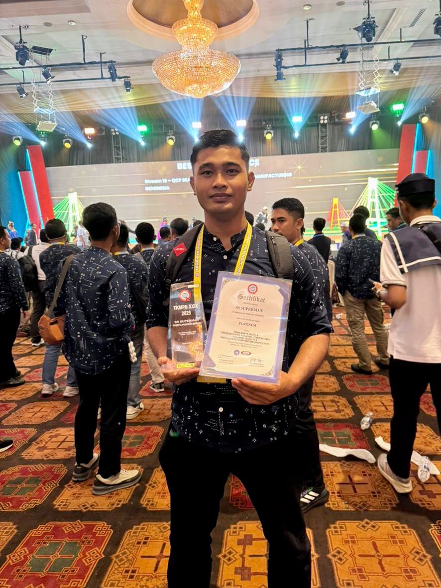 membanggakan:-satria-budiman,-perwakilan-kai-divre-ii-sumbar-raih-penghargaan-platinum-pada-tkmpn-xxix-di-batam,-kepulauan-riau