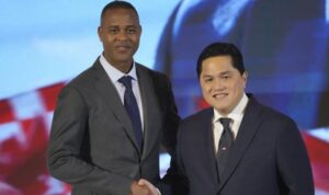 mengingat-kembali-cara-erick-thohir-rekrut-patrick-kluivert:-interview-di-hari-natal-untuk-tes-komitmen