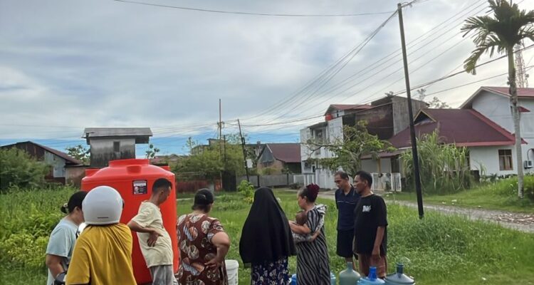 respons-cepat-injourney-airports-bim:-air-bersih-dan-logistik-disalurkan-ke-warga-terdampak