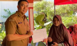 disdukcapil-buka-posko-untuk-layani-korban-banjir-kehilangan-dokumen