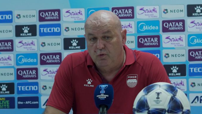 terpopuler:-pengakuan-bojan-hodak-usai-persib-bantai-mu,-chelsea-vs-arsenal-berakhir-panas-dan-penuh-drama