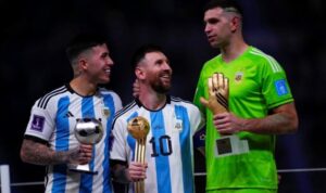 kisah-gila-enzo-fernandez:-baru-debut,-tiga-bulan-langsung-bantu-messi-juara-piala-dunia