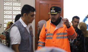 presiden-prabowo-apresiasi-penanganan-bencana-hidrometeorologi-di-kota-padang