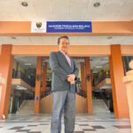 dosen-fbs-unp-kembali-diundang-sebagai-external-examiner-di-universiti-malaya