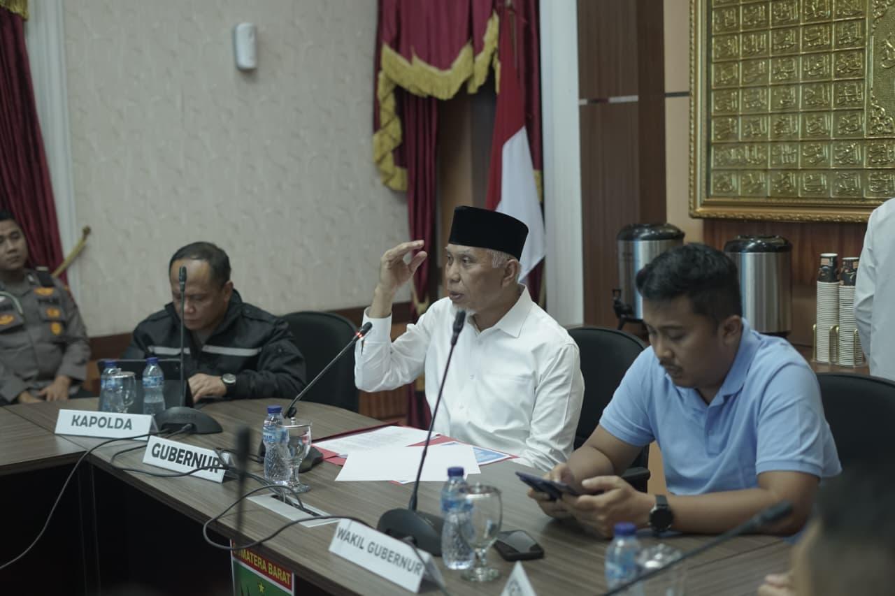 gubernur-puji-kinerja-pln,-pasca-bencana-kelistrikan-sumbar-kembali-menyala-100-persen