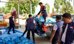 kai-quick-respon:-divre-ii-sumbar-salurkan-bantuan-bencana-alam-tahap-ketiga-senilai-100-juta kai-quick-respon:-divre-ii-sumbar-salurkan-bantuan-bencana-alam-tahap-ketiga-senilai-100-juta