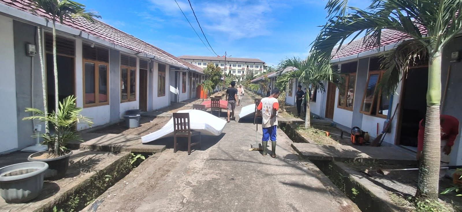 pemko-padang-siapkan-rusus-bagi-warga-terdampak-banjir-bandang pemko-padang-siapkan-rusus-bagi-warga-terdampak-banjir-bandang
