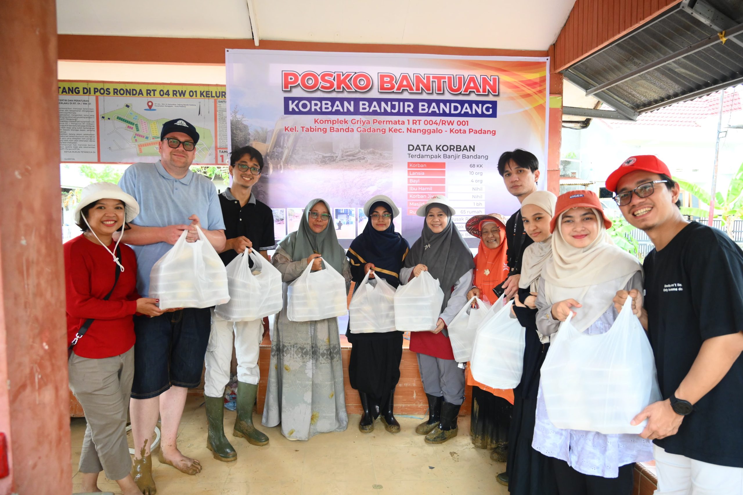 istri-gubernur-sumbar-alihkan-konsumsi-pesta-pernikahan-anak-untuk-korban-banjir-padang