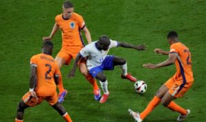 sulit-dipercaya!-8-pesepakbola-top-dunia-ini-tak-masuk-daftar-pemain-terhebat-sepanjang-masa-versi-the-athletic