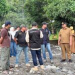 peduli-bencana-tanah-datar,-pemkab-sawahlunto-serahkan-bantuan-senilai-rp78-juta-lebih