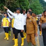 bupati-ajak-menteri-pu-ri-tinjau-kondisi-malalo-pasca-bencana