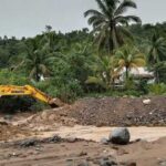 pt-semen-padang-perkuat-penanganan-pascabencana-di-batu-busuk:-alat-berat-bekerja-dua-minggu-tanpa-henti,-fokus-pulihkan-drainase-dan-tanggul-sungai