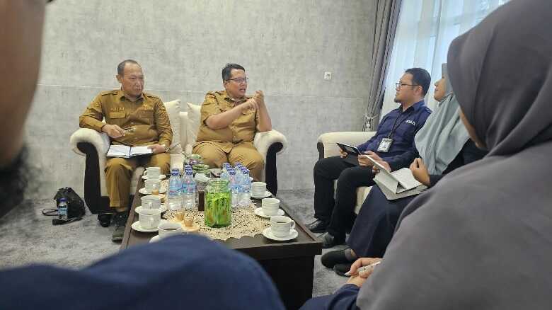kepala-bpom-payakumbuh-siap-awasi-keamanan-obat-dan-pangan-di-tanah-datar