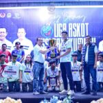 walikota-payakumbuh-zulmaeta-menutup-kompetisi-liga-askot-pssi-payakumbuh-2025