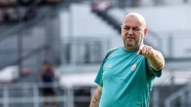 hodak-andalkan-magis-bobotoh,-persib-wajib-menang-di-gbla-lawan-bhayangkara-fc