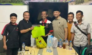 pwi-payakumbuh-limapuluh-kota-eratkan-silaturahmi-lewat-buka-bersama