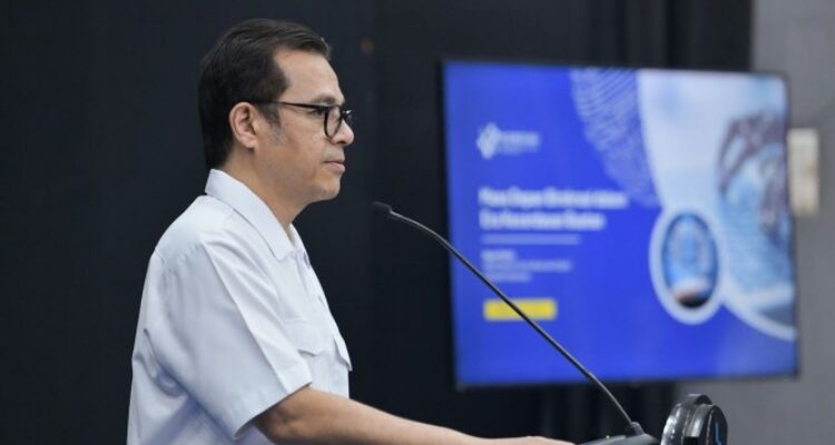 Wakil Menteri Komunikasi dan Digital Nezar Patria menegaskan generasi muda tidak cukup hanya memahami teknologi.