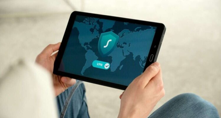 Anton Dorong Perlindungan Masyarakat di Ruang Digital Nasional
