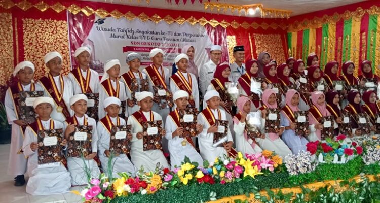 SDN 02 Koto Tangah Rayakan Wisuda Tahfizh Angkatan IV Sukses
