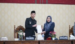 DPRD Sawahlunto Sampaikan Rekomendasi, Pemkot Evaluasi Kinerja 2025