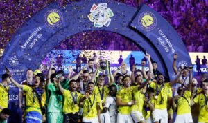 Ronaldo Antarkan Al Nassr Juara, Dekati 1.000 Gol