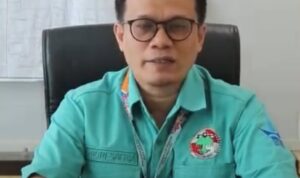 Perumda AM Padang Perbaiki Pipa Bocor, Tekanan Air Menurun