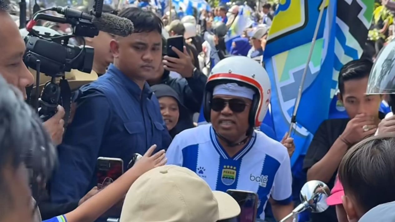 Dedi Mulyadi Siapkan Bonus Persib Rp1 Miliar dari Panen Sapi