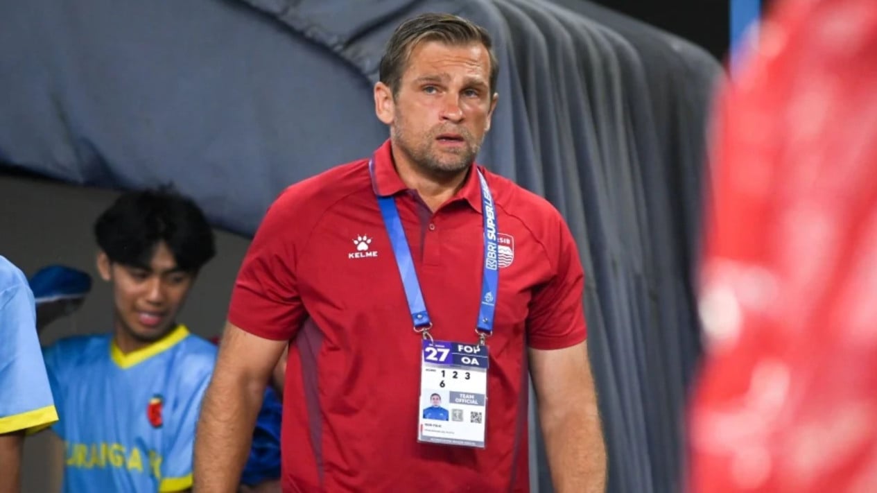 Persib Bergerak Cepat Tunjuk Igor Tolic Gantikan Bojan Hodak