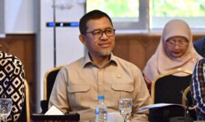 Aher Dorong Perlindungan LSD untuk Kedaulatan Pangan Nasional Aher Dorong Perlindungan LSD untuk Kedaulatan Pangan Nasional