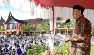 Iqbal Ajak Agam Perkuat Kepedulian Sosial Saat Idul Adha Iqbal Ajak Agam Perkuat Kepedulian Sosial Saat Idul Adha