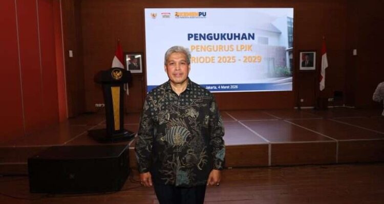 Insannul Kamil Dorong FT Unand Lebih Inovatif dan Adaptif