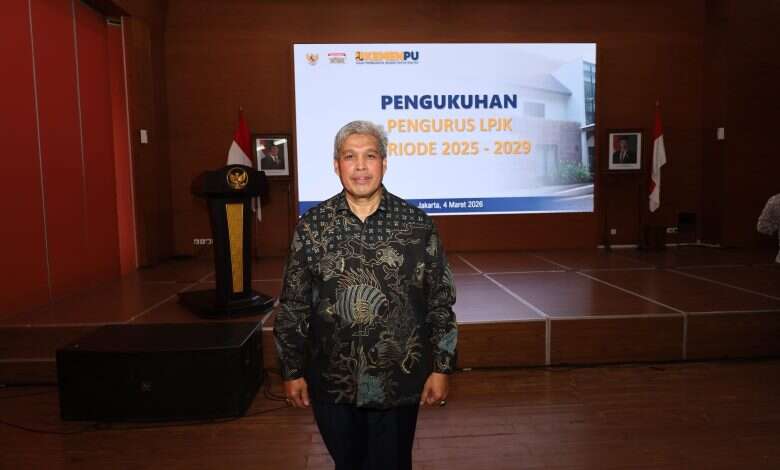Insannul Kamil Dorong FT Unand Lebih Inovatif dan Adaptif