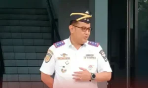 dishub-sumbar-siapkan-aturan-ketat-truk-melintas-di-sitinjau-lauik