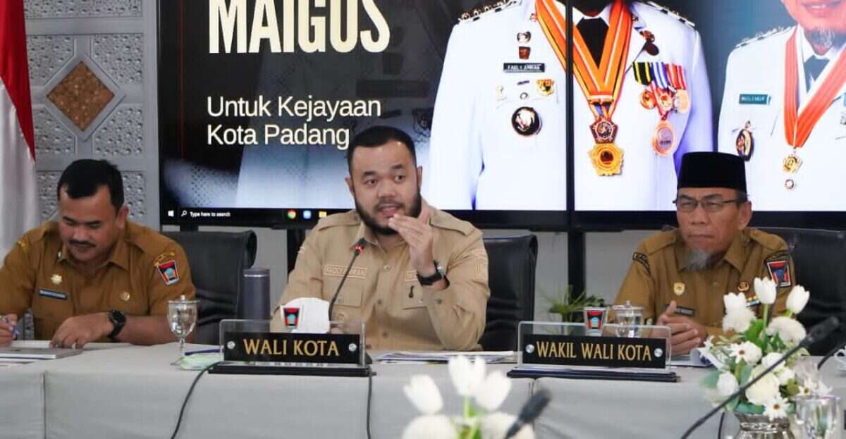 Pemko Padang Sinkronkan Perda Pajak untuk Optimalkan PAD