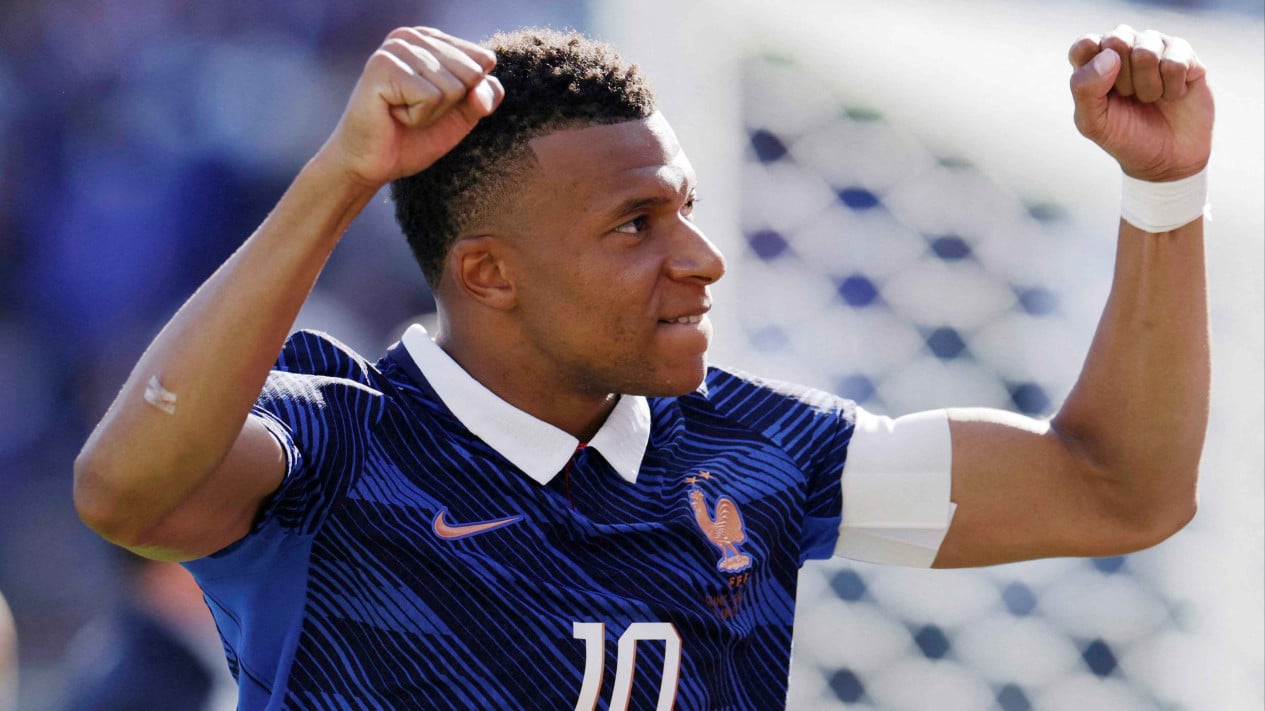 Mbappe Bawa Prancis Libas Irak 3-0, Lolos 32 Besar
