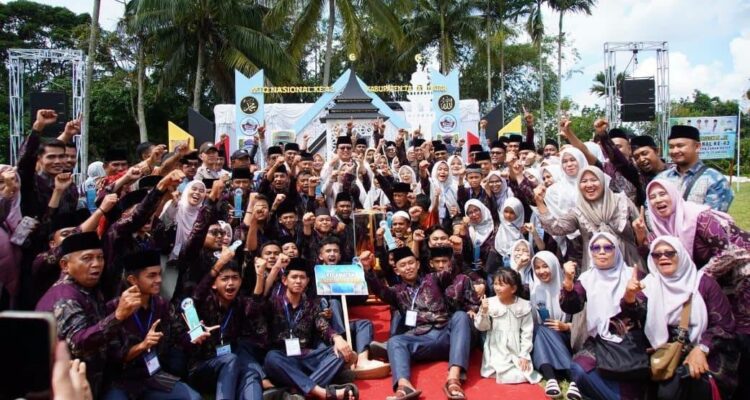 Lintau Buo Utara Sabet Juara Umum MTQ Tanah Datar 2026