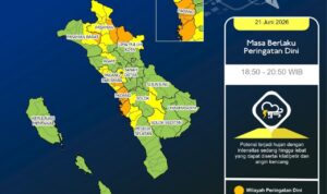 BPBD Padang Minta Nelayan Tunda Melaut Hadapi Gelombang Tinggi