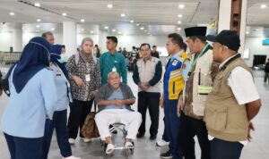 Dua Jemaah Haji Padang Pulang Setelah Dirawat di Arab Saudi