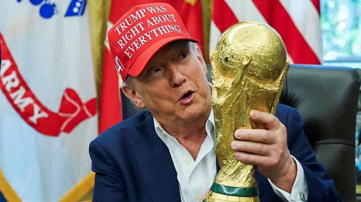 Trump Siap Serahkan Trofi Juara Piala Dunia 2026