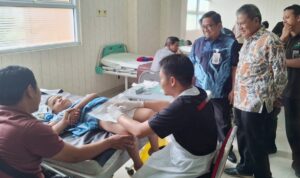 UNAND Prioritaskan Penyintas Banjir Padang dalam Khitan Massal Gratis