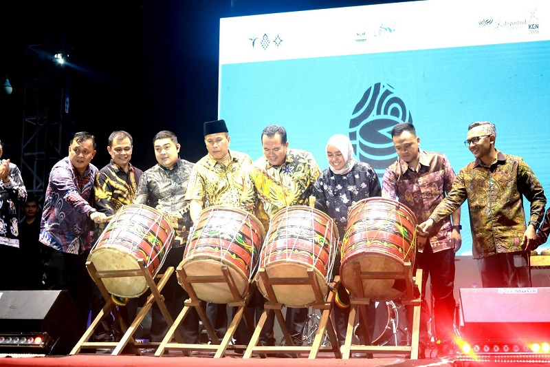 ekraf-fest-bandagala-2026-dibuka,-yota-balad:-pariaman-siap-jadi-kota-kreatif-berdaya-saing